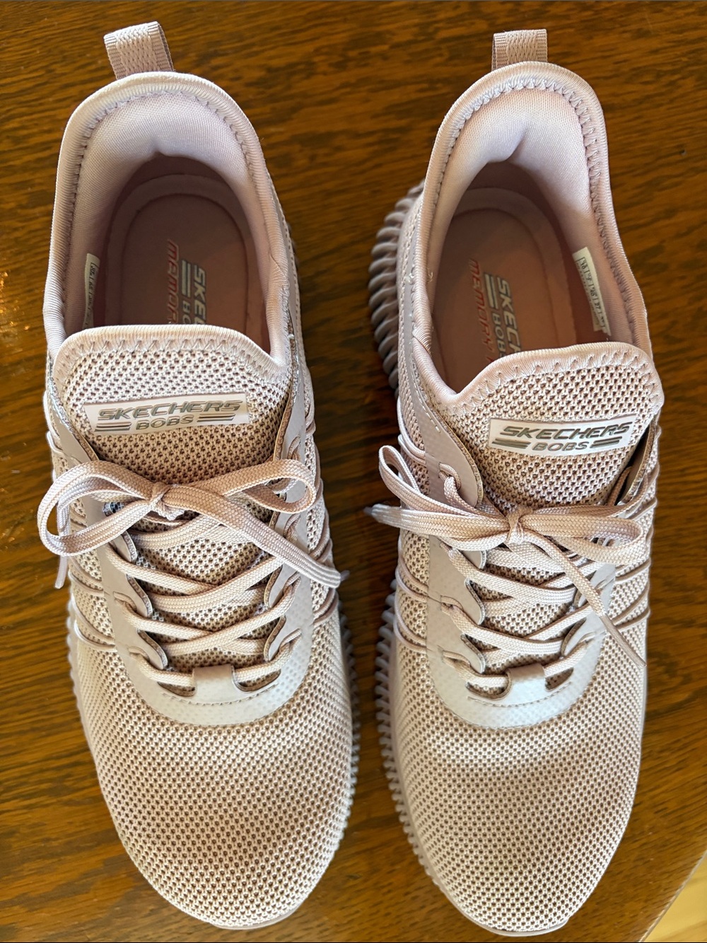 Skechers Women's Knit Lace-Up Sneakers in Light Pink Like New Size 10